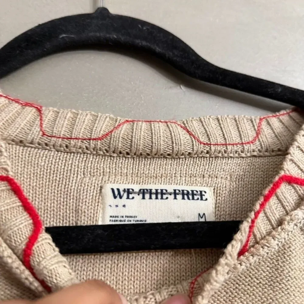Free People We The Free Bunny Graphic Crewneck Sweater Medium M NEW - Picture 6 of 7